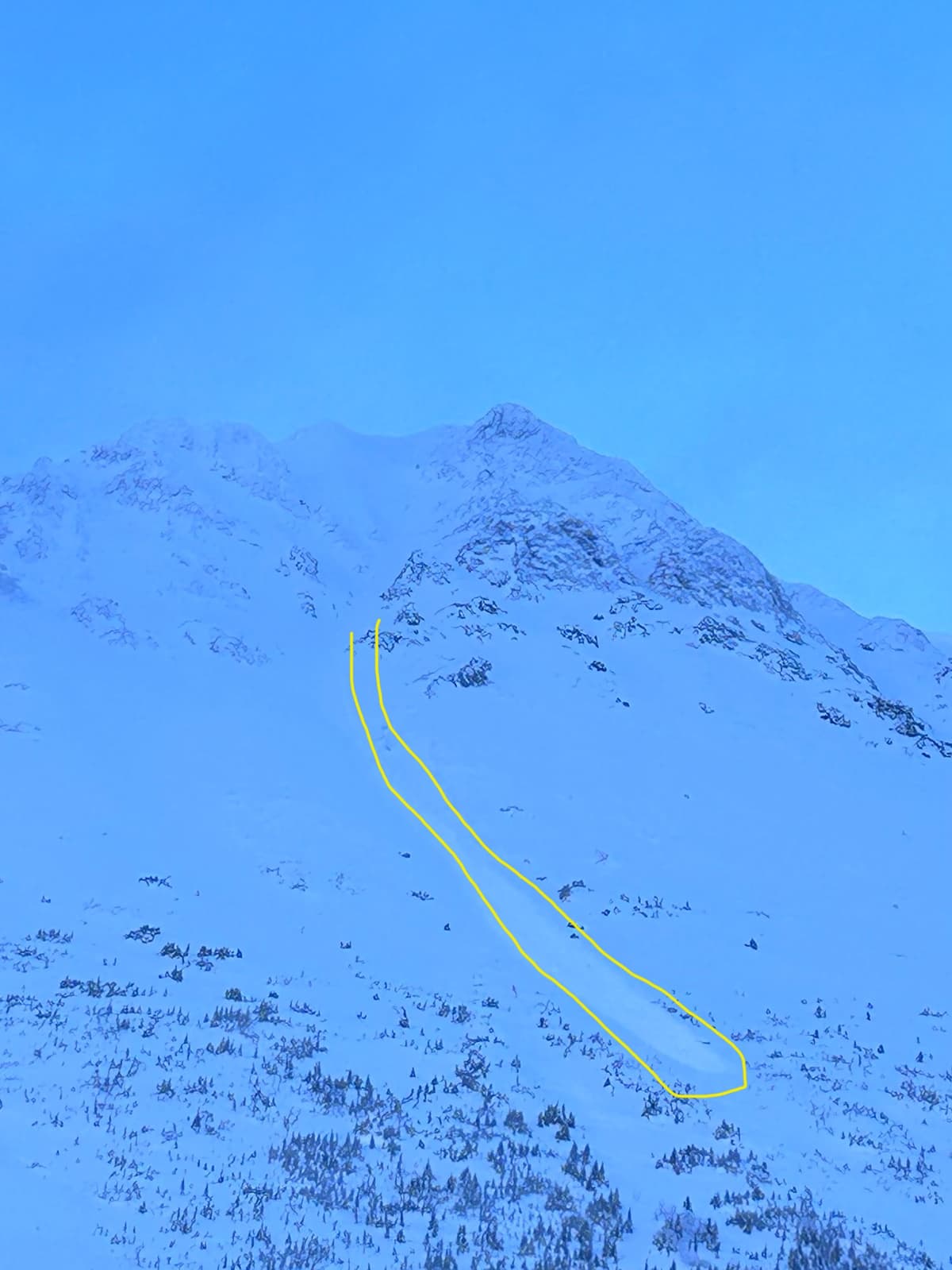 Size 2 windslab avalanche on an east face. 