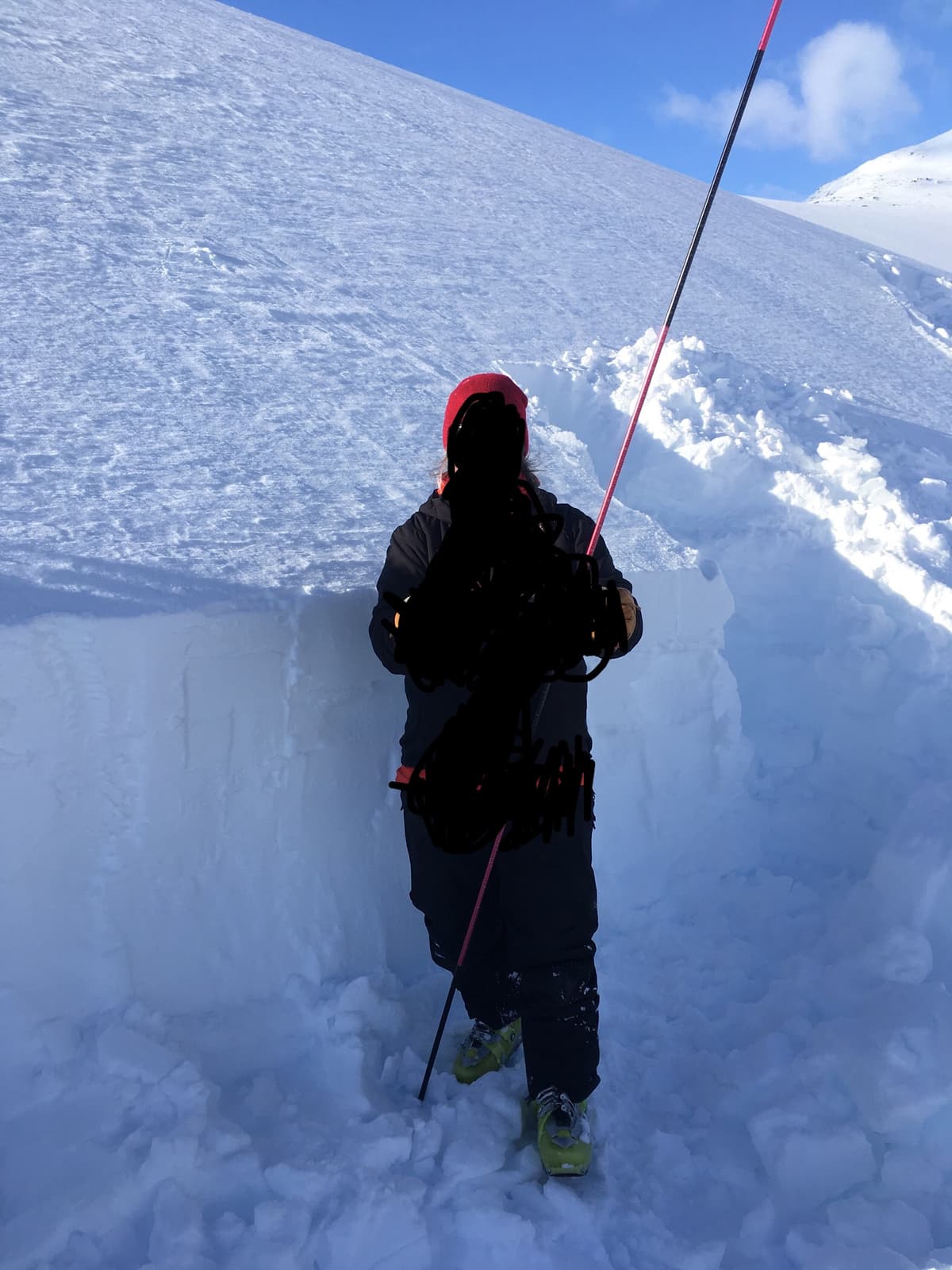 Preparing a Rutschblock 