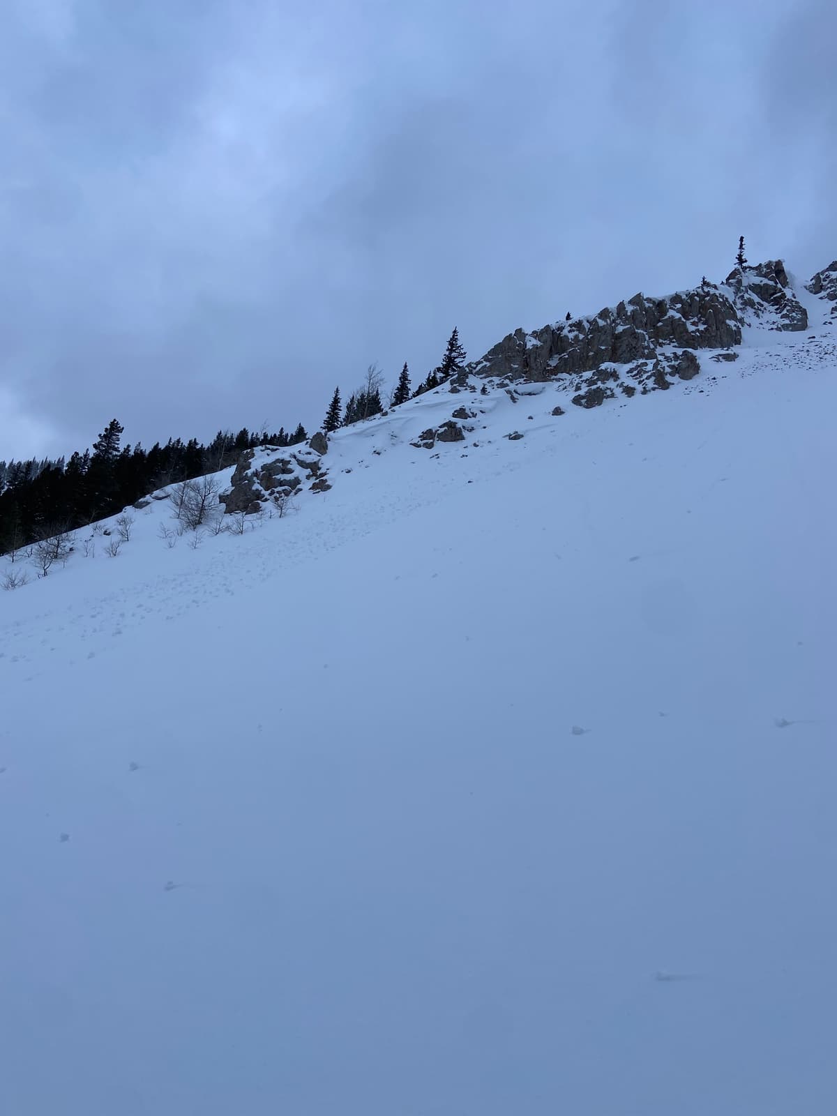 Little wind slab from solar input on Saturday 