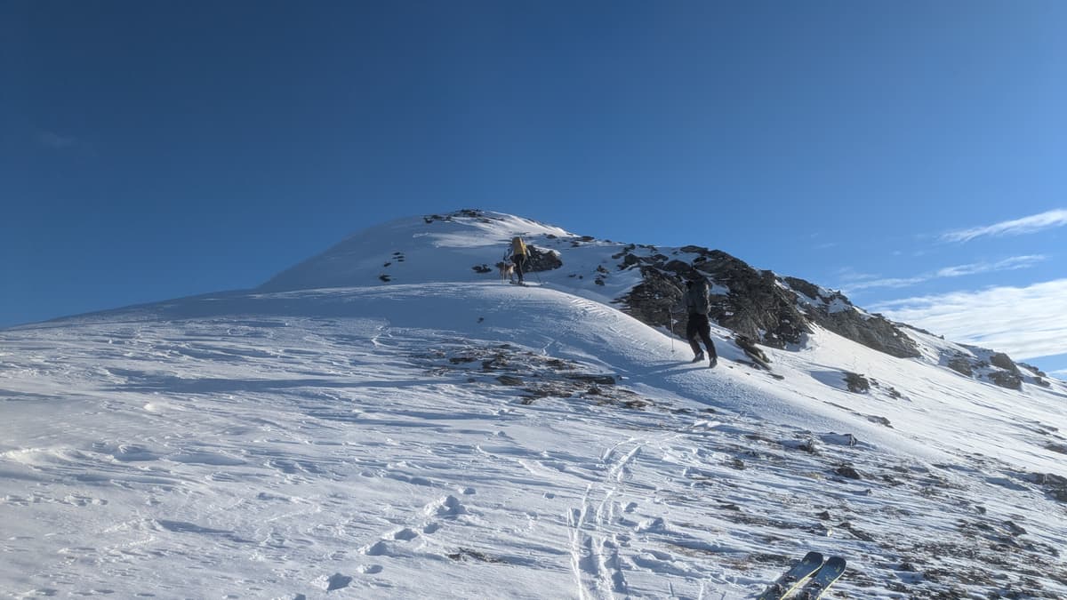 Wind scoured peak ~2000m.