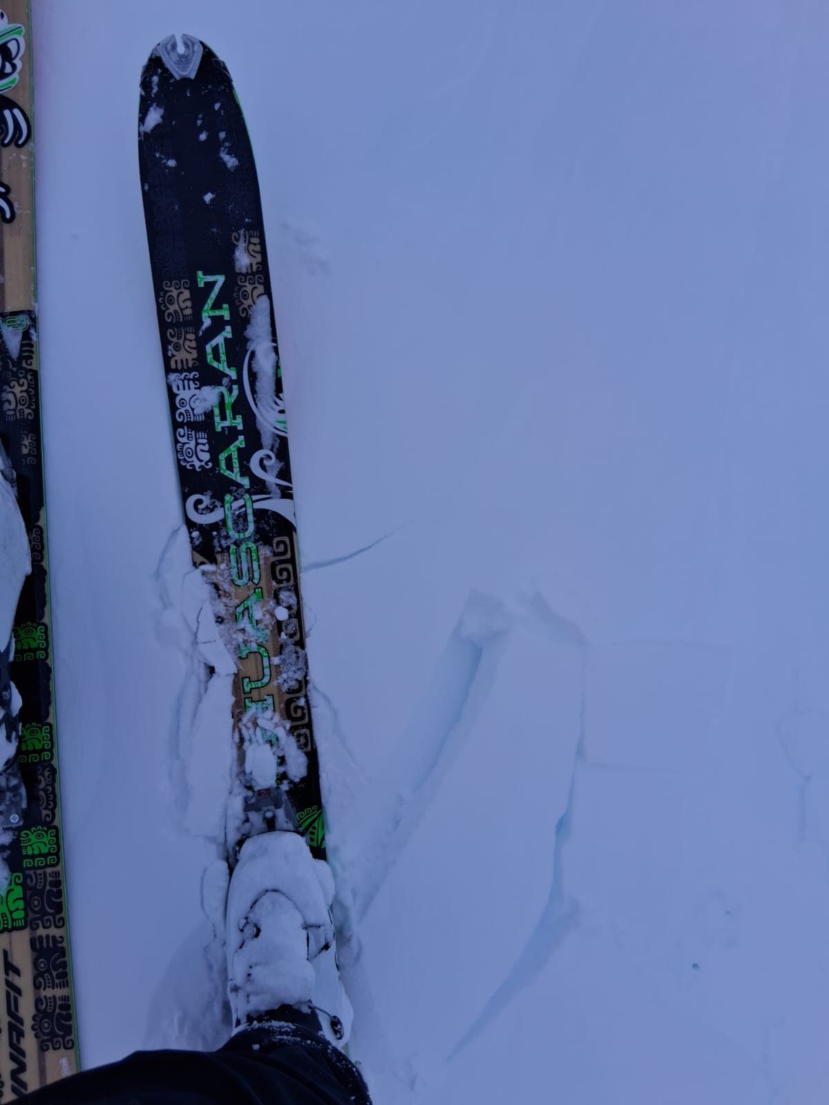 Wind slabs building 