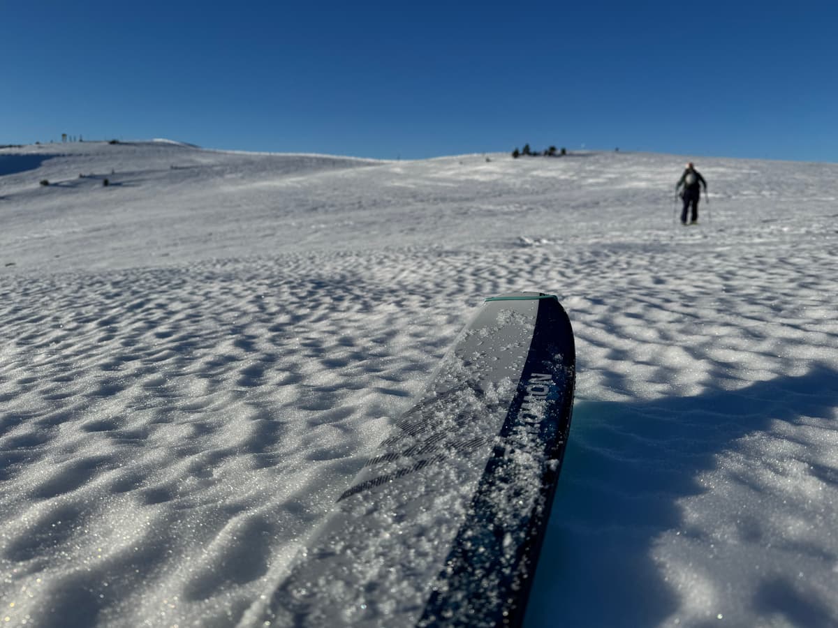 Final approach to flute summit. Crusty and sun pitted