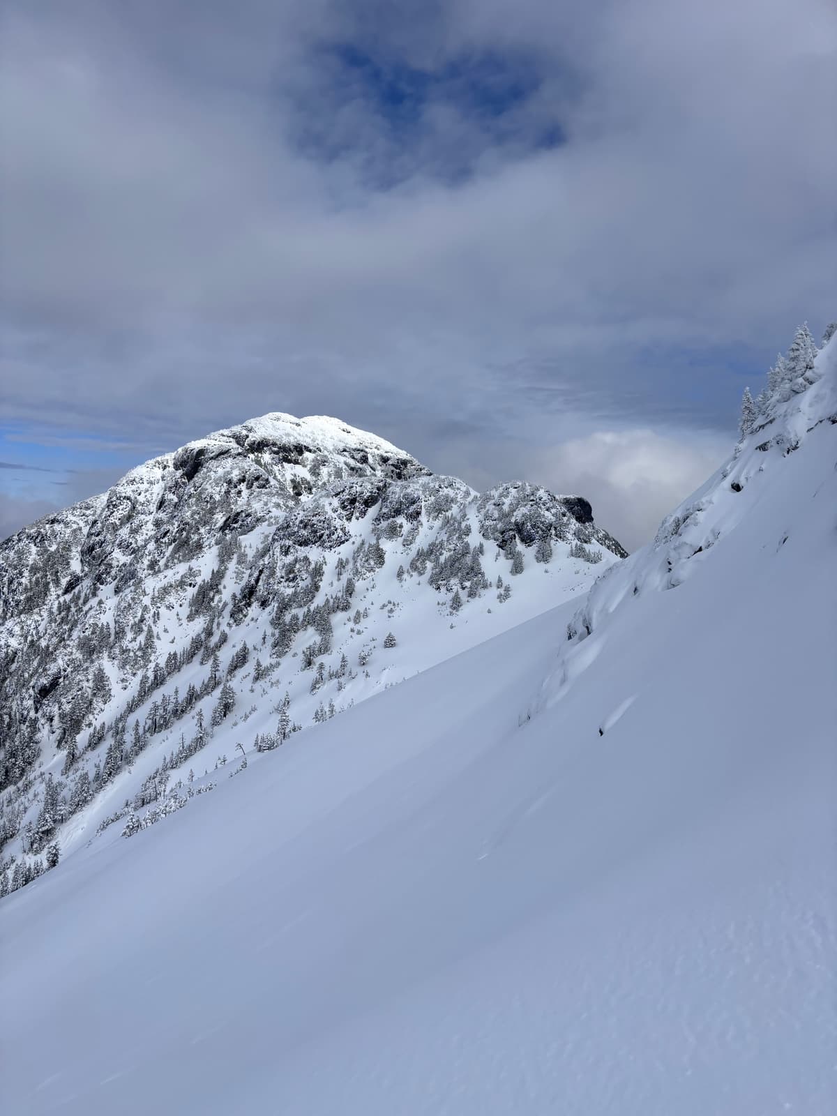 Looking at W bowl from the 2nd entrance 