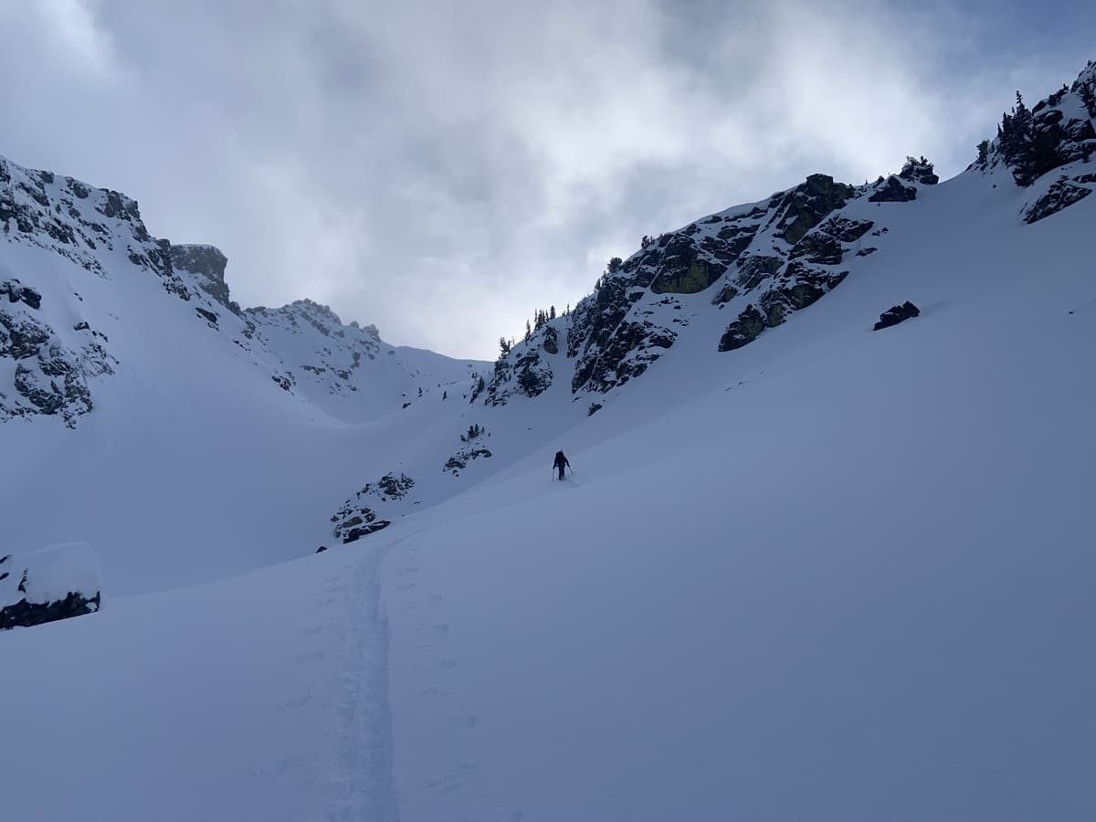 Skinning toward Heartstrings - dry cold snow