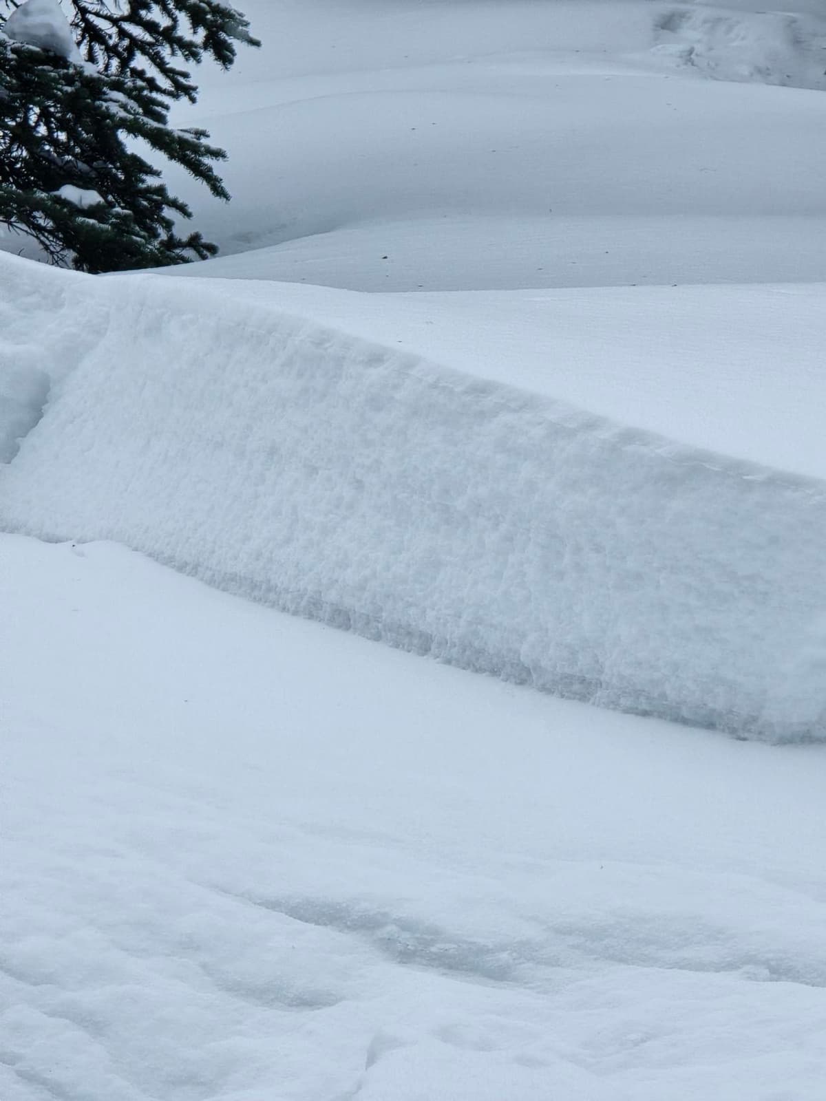 The depth of the slab is about 30-45 cm
