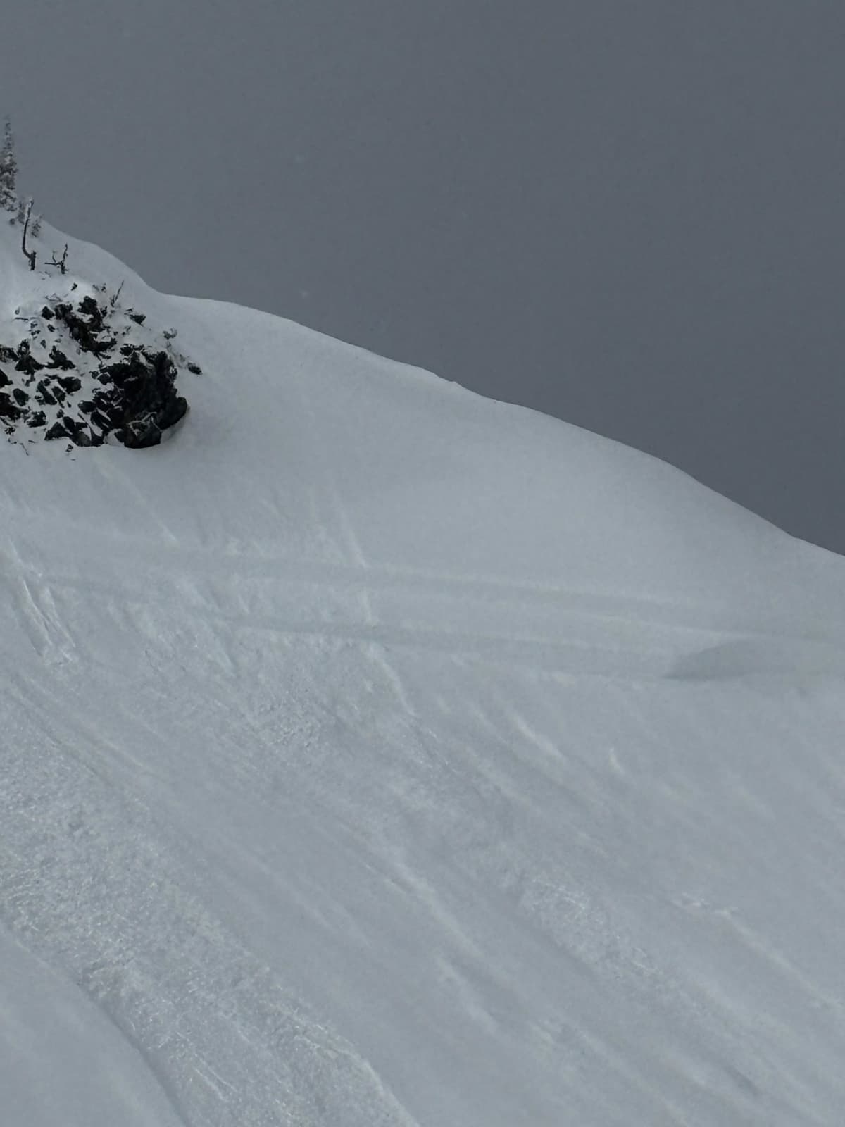 Double crown seen on steep slopes at Nak bowl, likely crust from last weekend