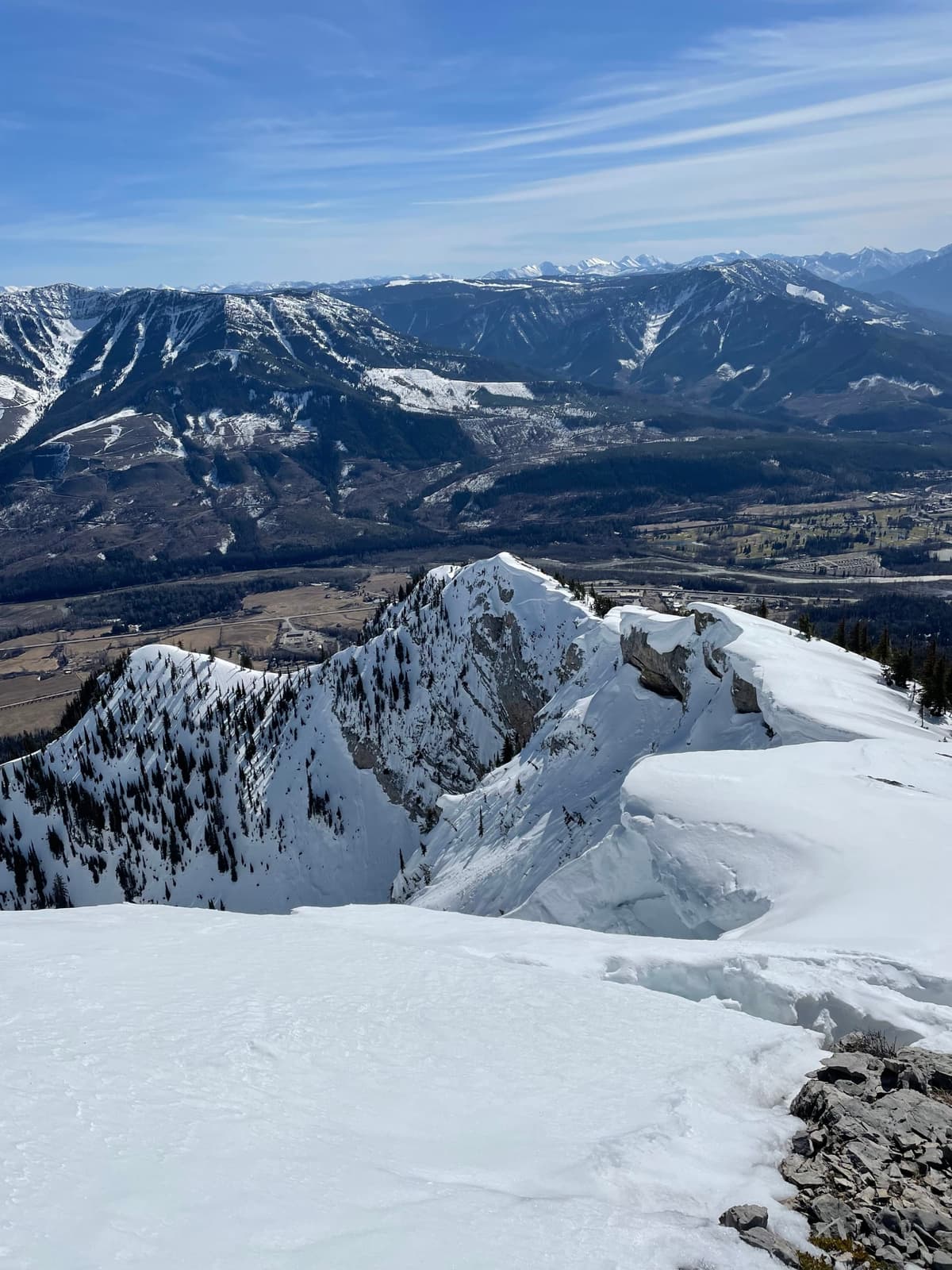 Cornice showing signs of cracking
