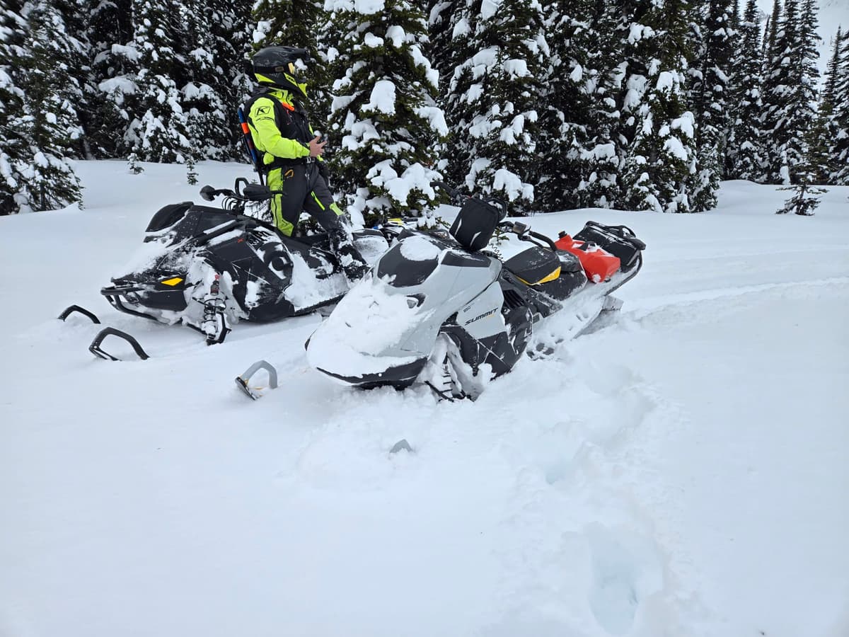 Good snow in the trees and alpine, met the avy Canada crew,, got good info from them 