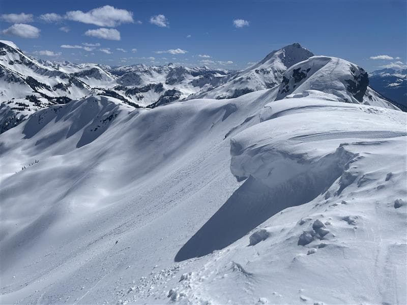 Lots of overhung cornices along exposed ridges. 