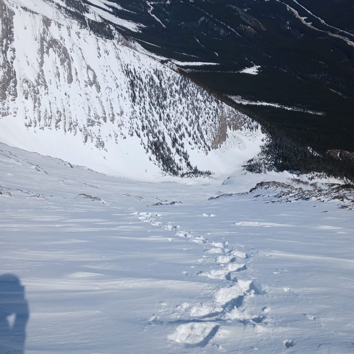Kicking steps on the upper pitch.