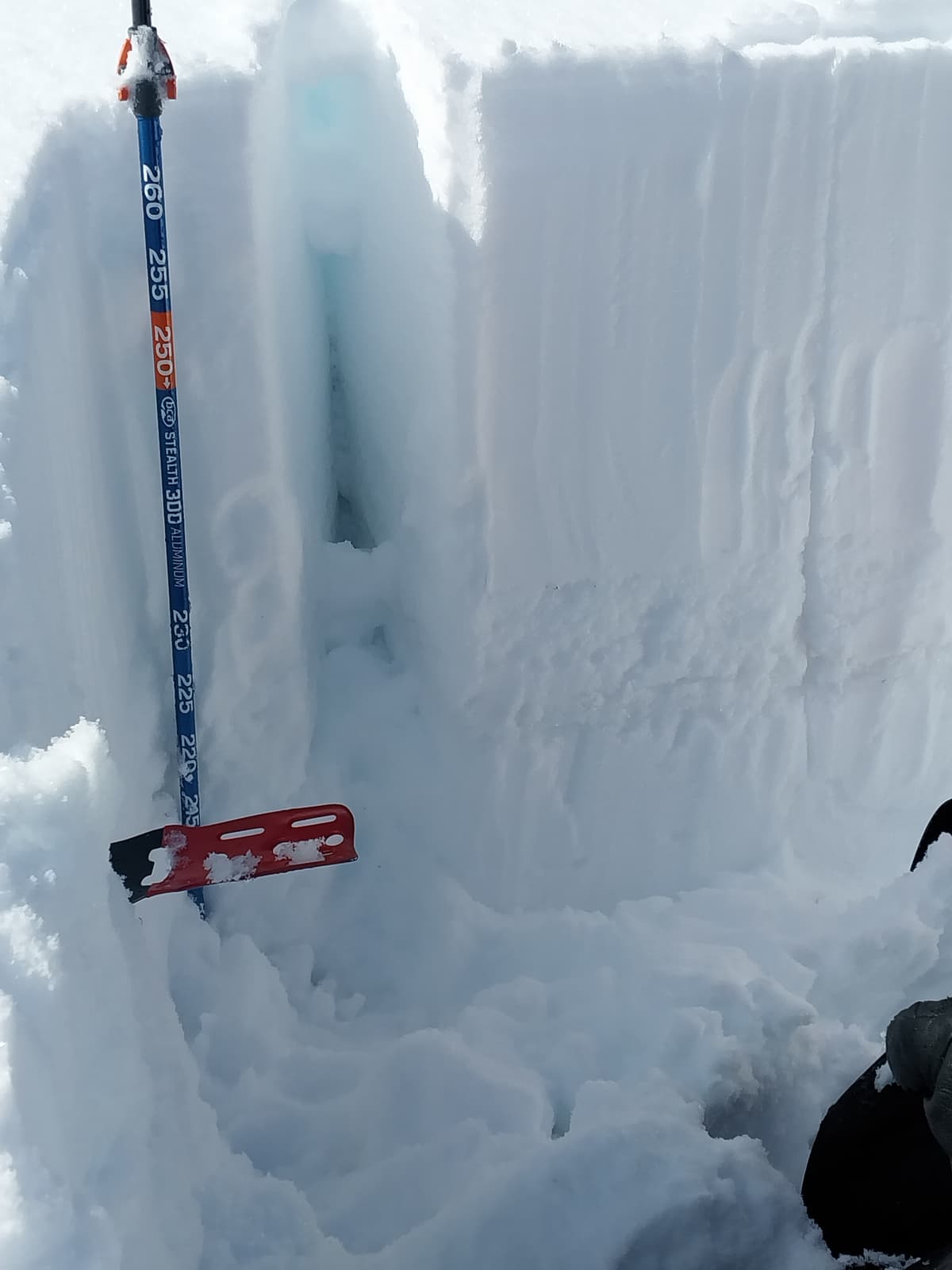 35cm over the crust at 1500m