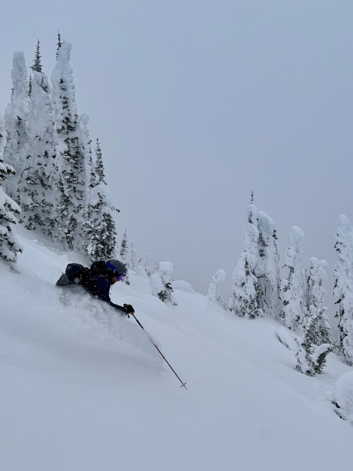 There's still some great skiing to be had, this is an E/SE facing feature around 2000 m.