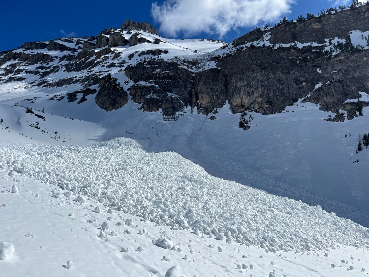 Some huge slide debris in the hanging valley.