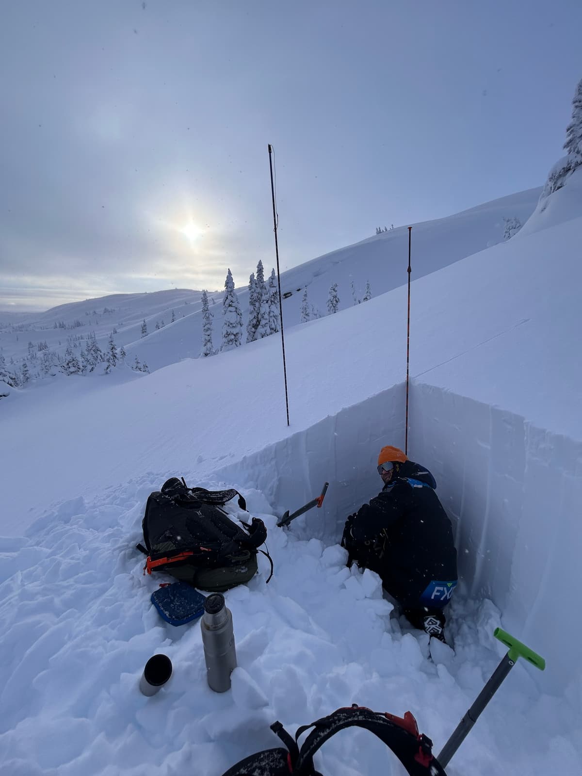 190 cm on an east slope at 1600m
Produced hard sudden planer results down 110cm on nov SH layer here.