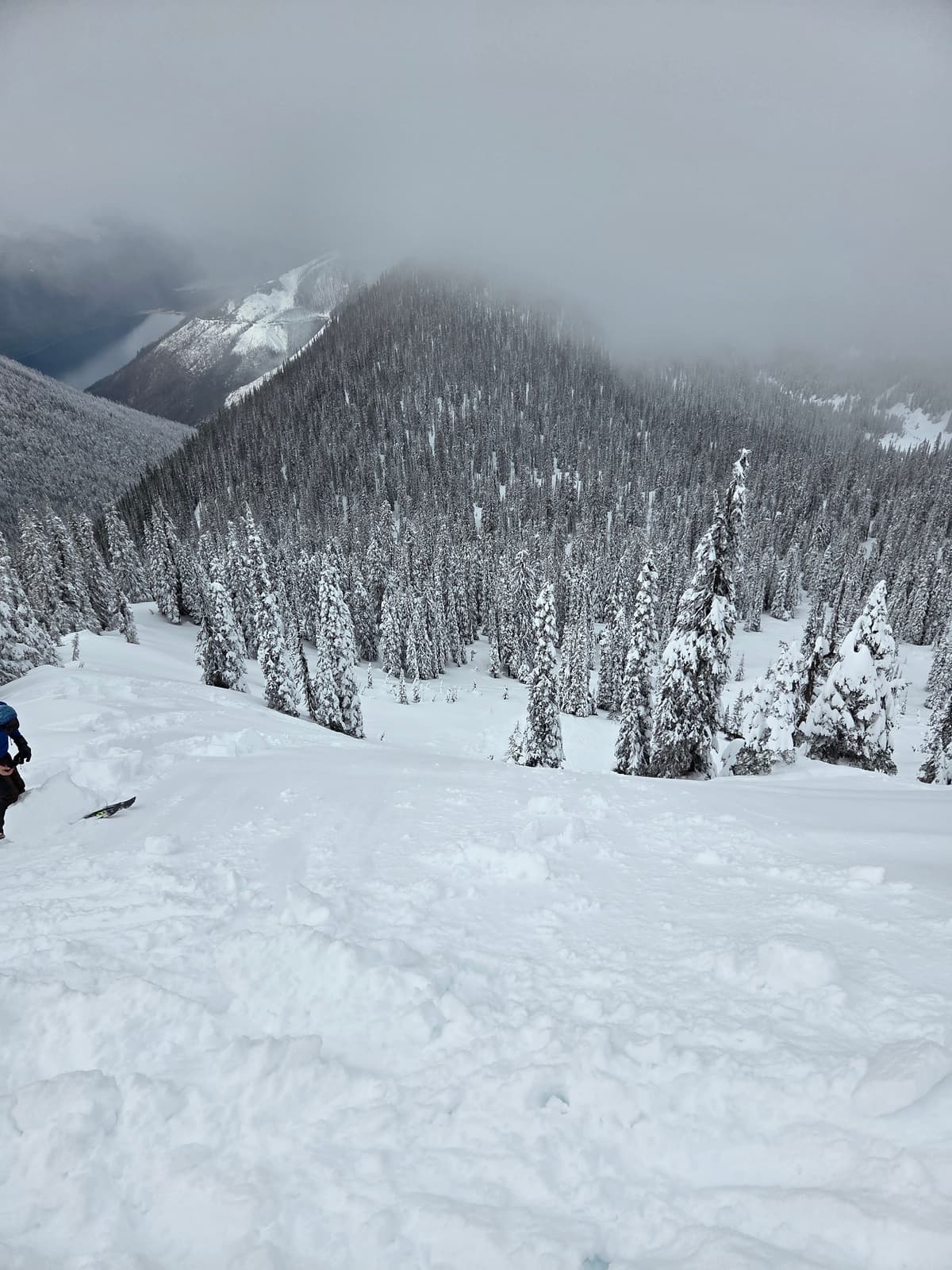 Slide ran entire slope length to flat on the bed surface approximately 400m distance