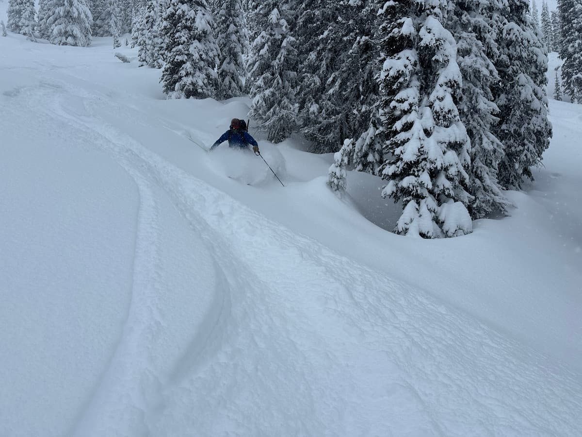 Mellow laps in powder