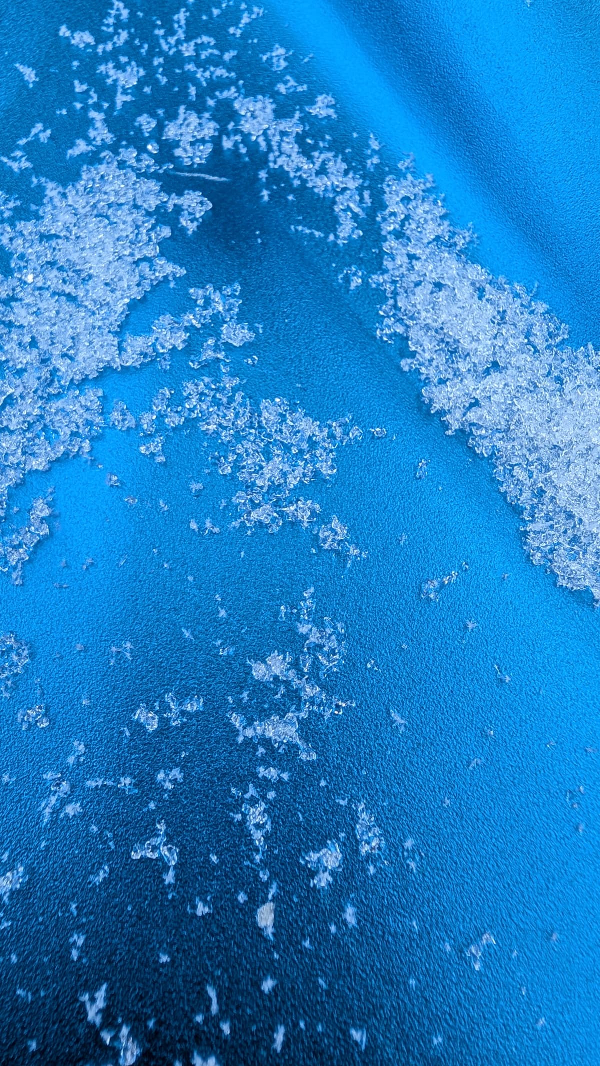 Facets above Jan crust at planar failure point.