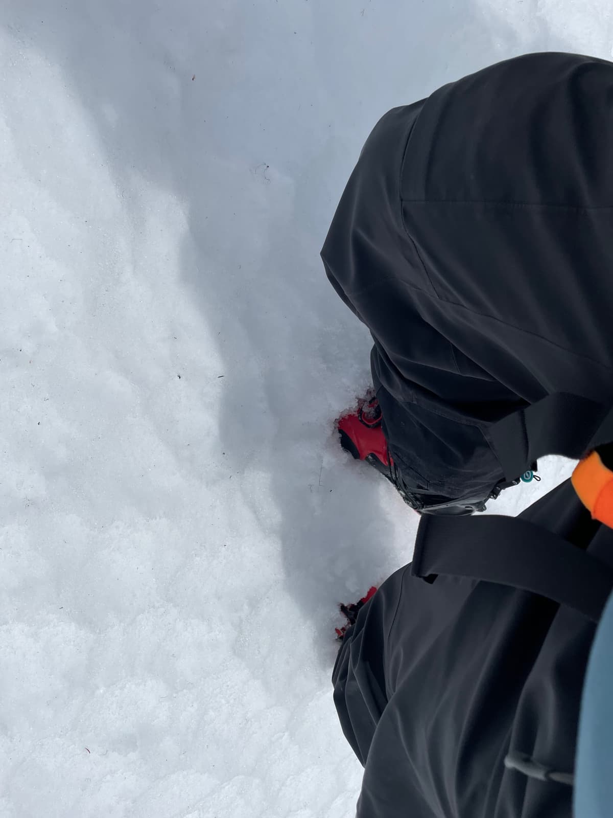 Bootpack on solar aspect had penetration to mid boot early afternoon.