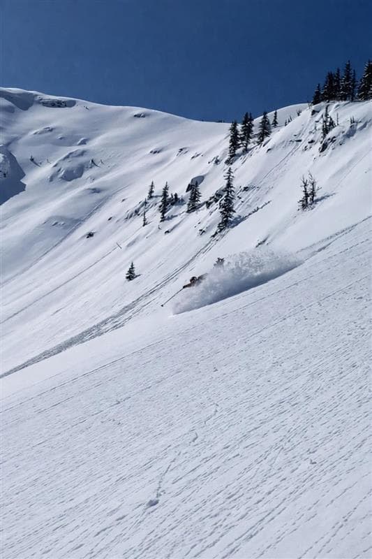 We found good skiing! Southerly aspects (pictured here) have started to warm up, the good skiing will persist on northerly aspects.