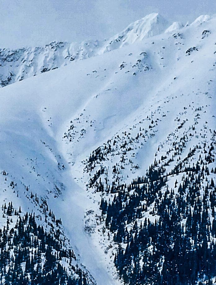 We saw this older slab out of a NE facing slope, likely several days old now.