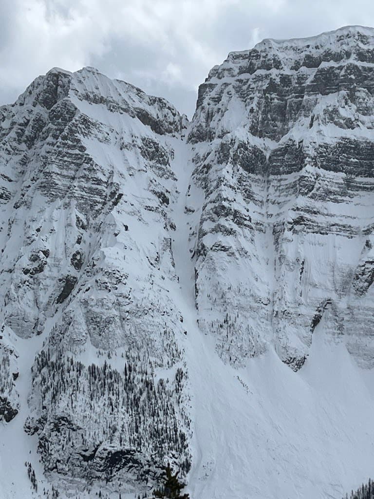 kindergarten couloir from across the valley after we switched objectives with large cornices on right face